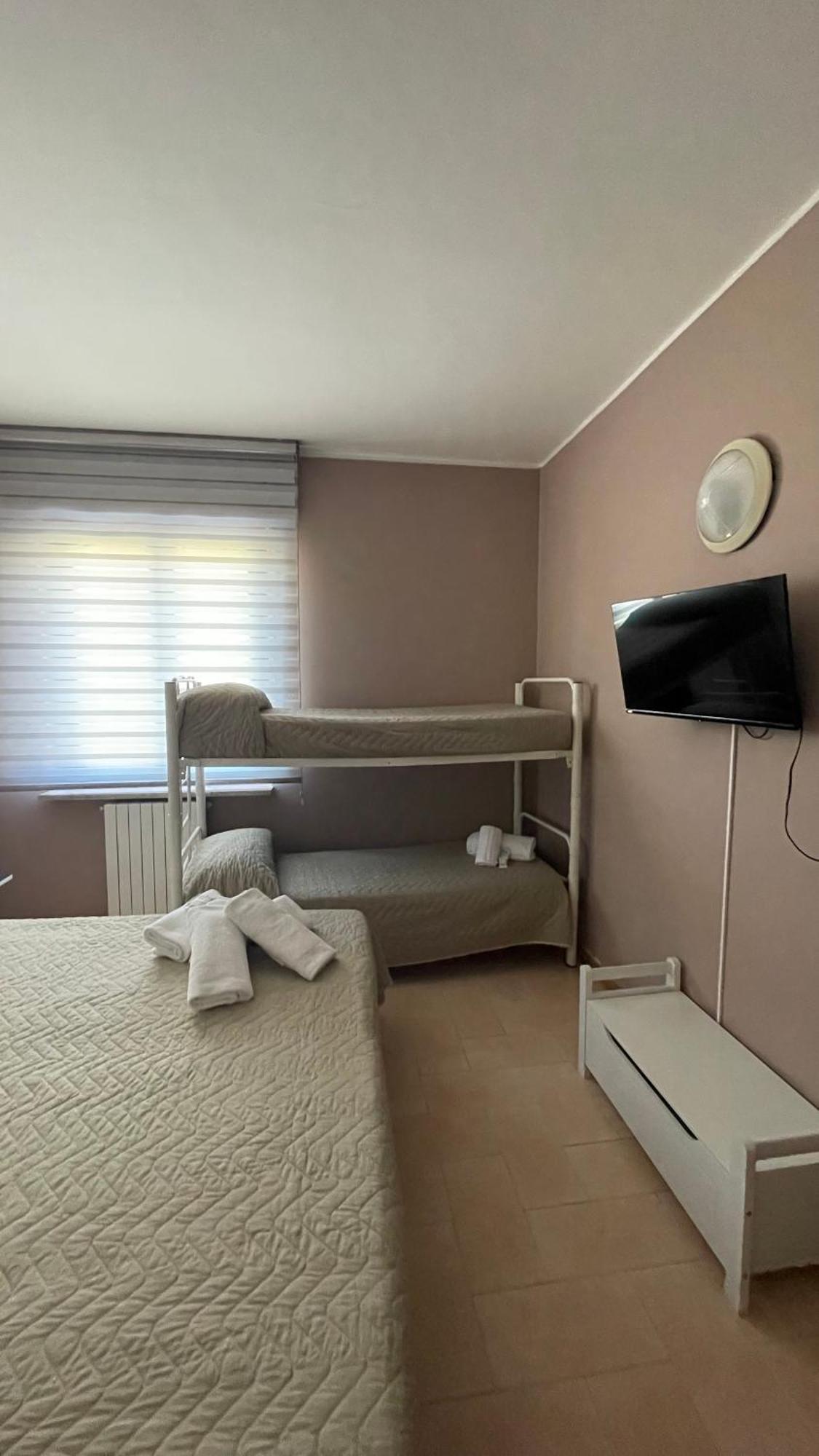 פולה Hotel Belvedere מראה חיצוני תמונה